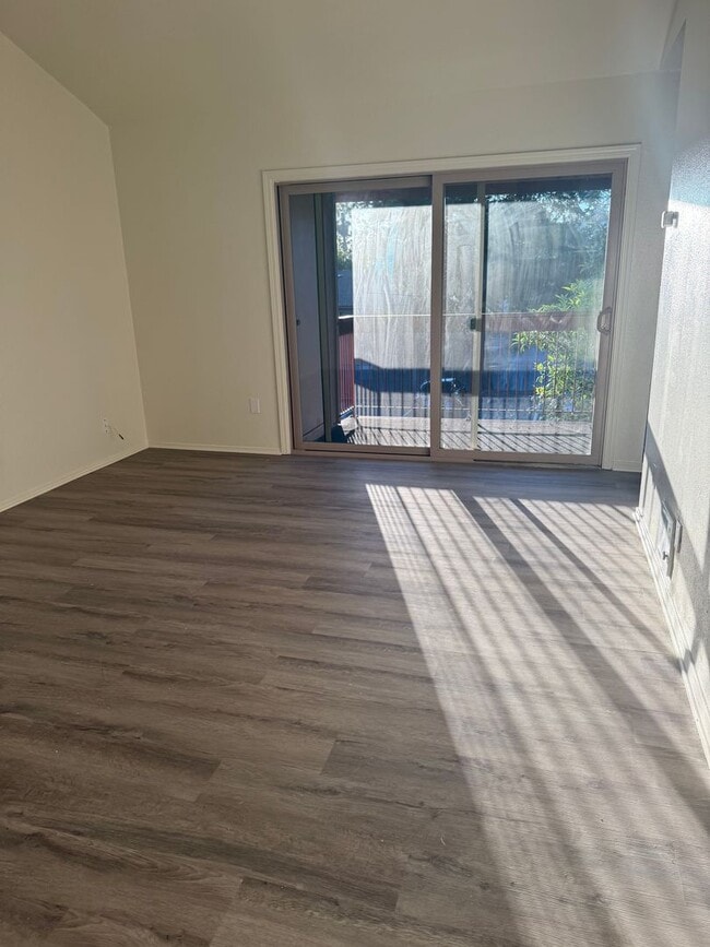 Photo - 5422 Adobe Falls Rd Unidad 16