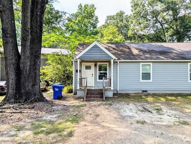 Building Photo - 110 Goldston Ave Unit B Rental
