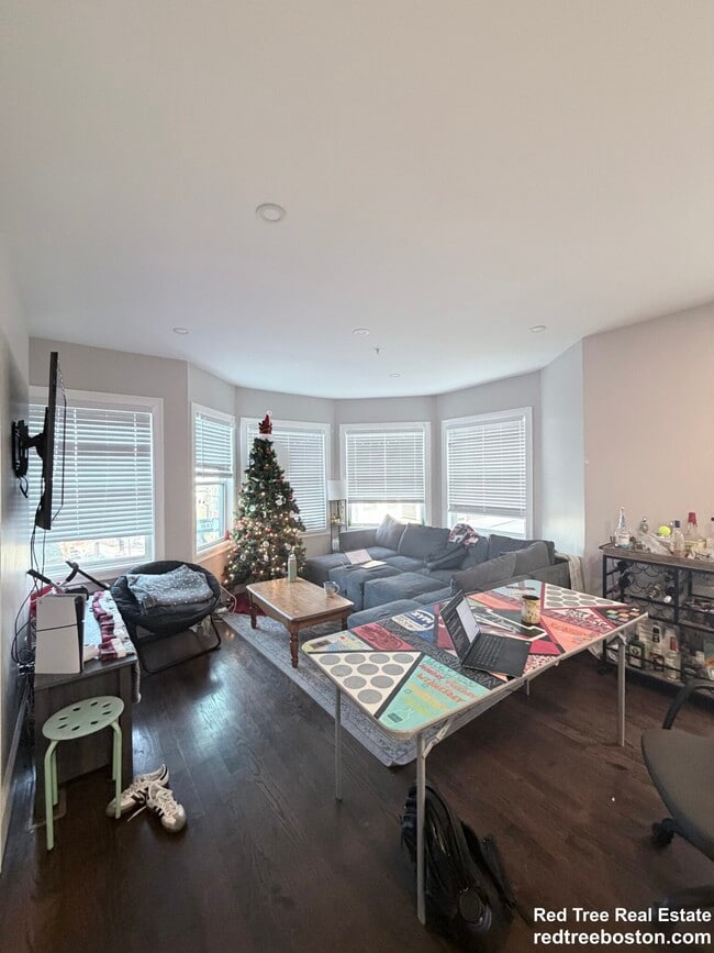 Photo - 156 Hillside St Unit 1