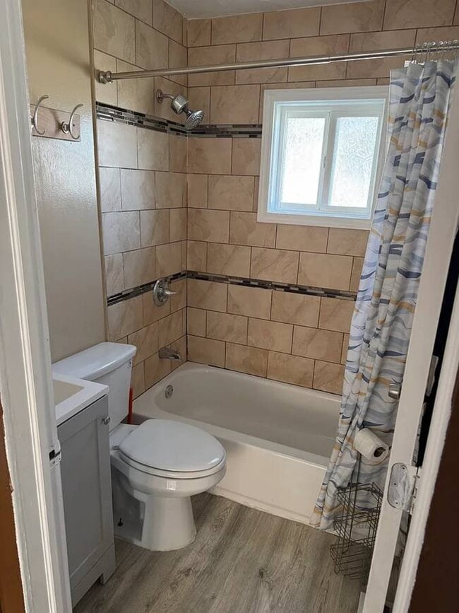 Photo - 41 Wilkins Ave