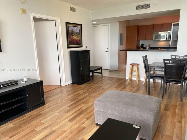 Photo - 18800 NE 29th Ave Unit 401