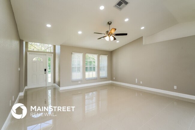 Photo - 5551 Benton St