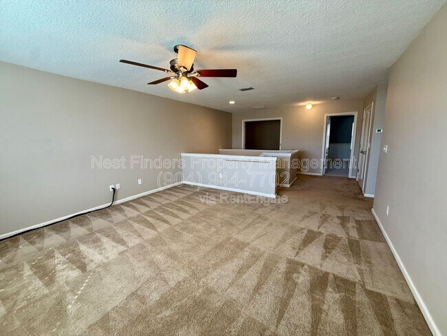 Photo - 162 Bedstone Drive