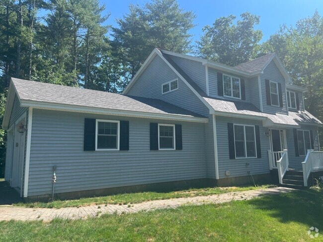 Building Photo - 11 Pinecrest Dr Rental