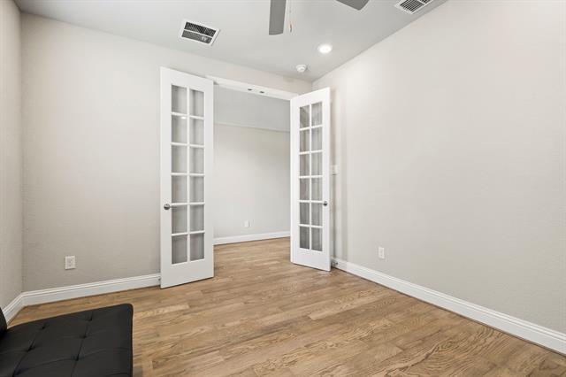 Photo - 2206 Christopher Ln