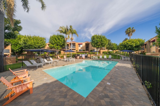 Photo - 1440 Oak Dr Unit H4