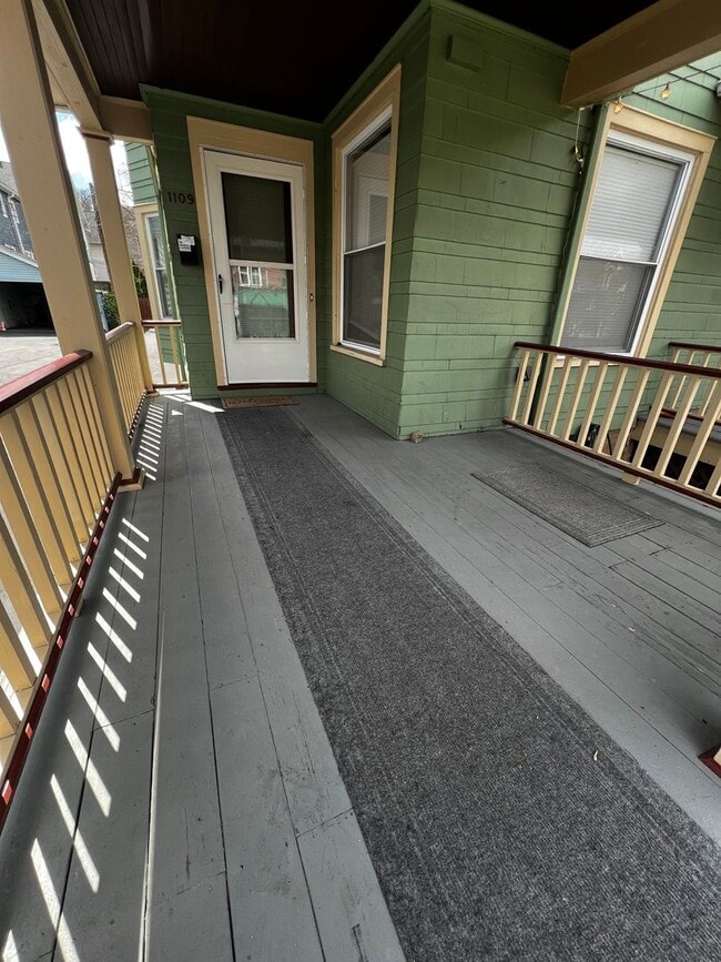 Photo - 1107-1109 Monroe Ave Duplex Unit 1109 Monroe Ave, Lower