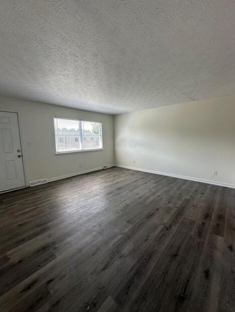 Photo - 425 Patrician Pl