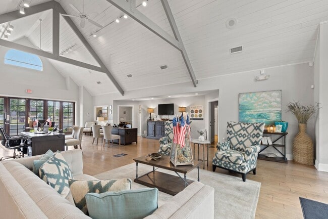 Coastline Apartments