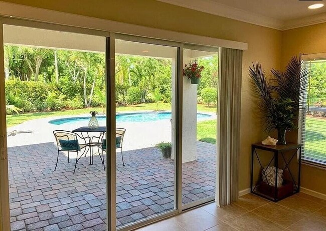 Photo - 6168 Adriatic Way