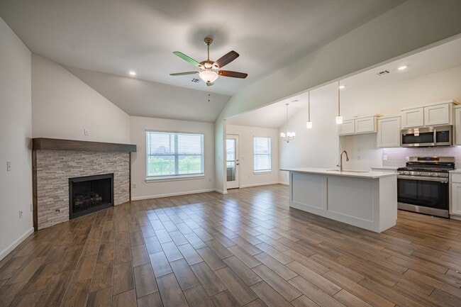 Photo - Welcome Home! This beautiful 3 bed home in...