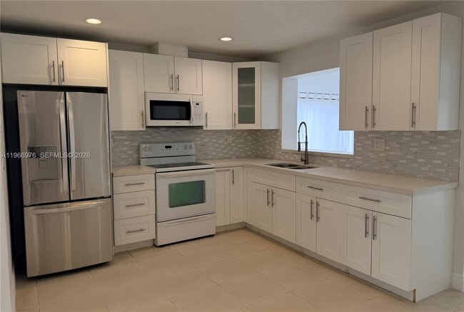 Photo - 426 NW 134th Ct