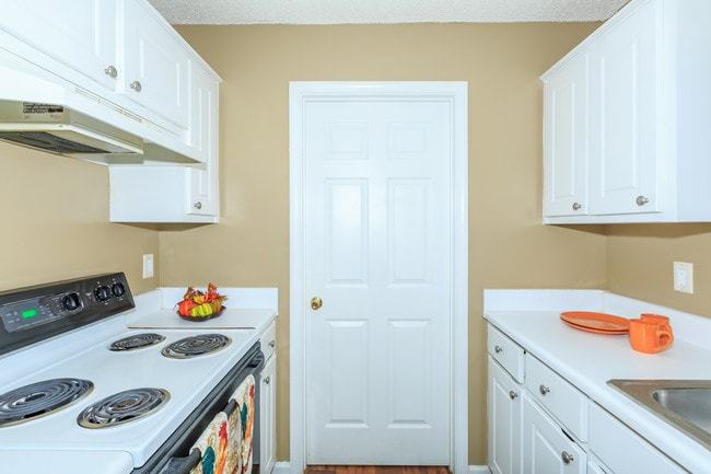 Photo - Willow Chase Cove