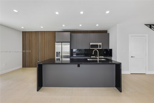 Photo - 2501 NW 19th Ave