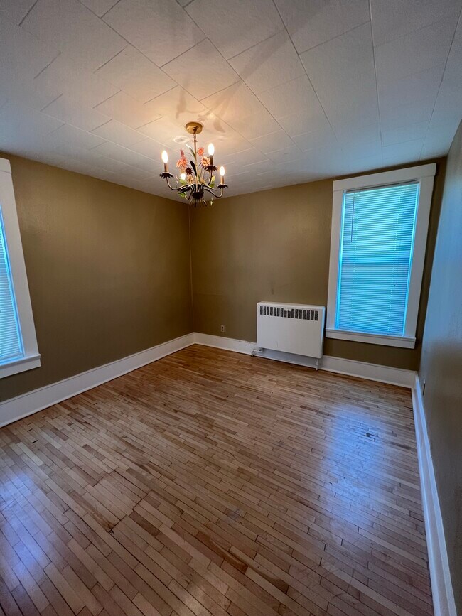 Photo - 402 N Morrison St Unidad 3