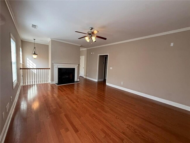 Photo - 3441 Lockmed Dr NW