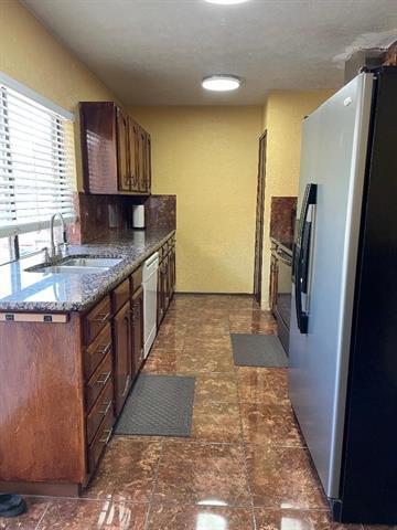 Photo - 490 Clear Creek Ln