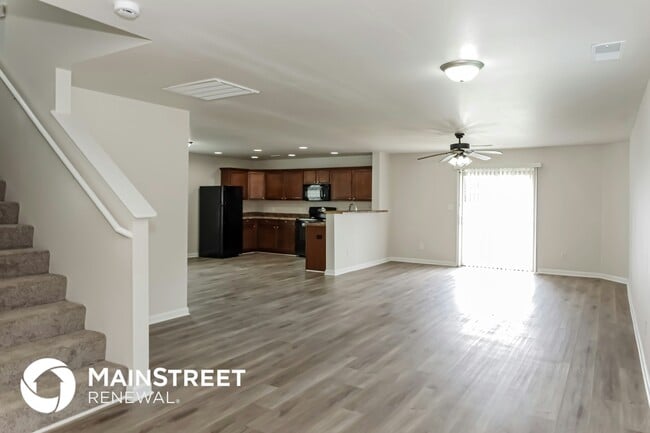 Photo - 120 Darrow Creek Dr House