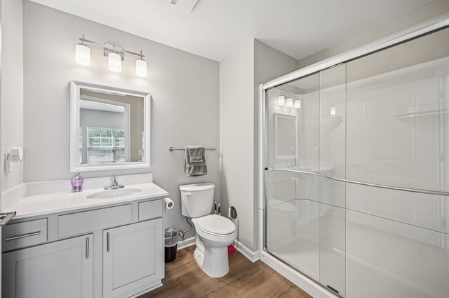 Building Photo - The Everett Gahanna