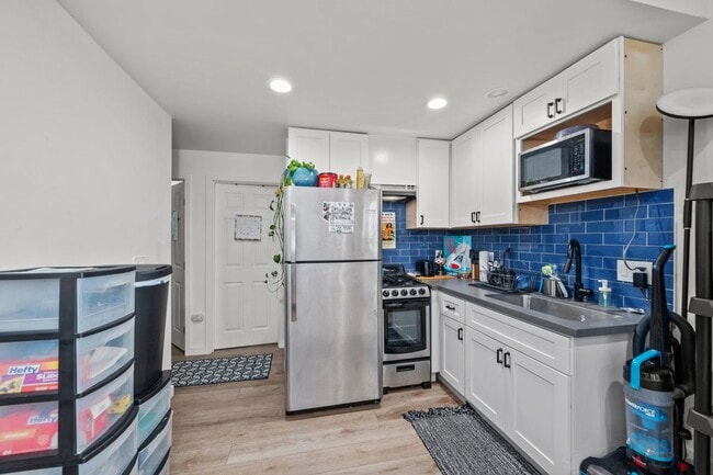 Photo - 5371 Saxon St