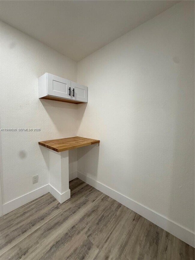 Photo - 5413 SW 23rd St Unit 3