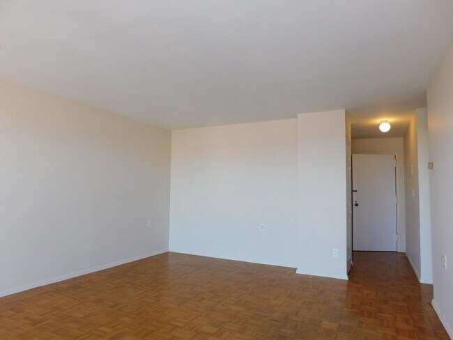 Photo - 1105 Massachusetts Ave Unit 9D