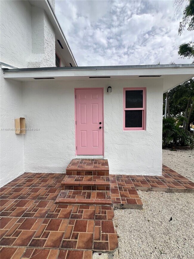 Photo - 1501 NW 2nd St Unit C