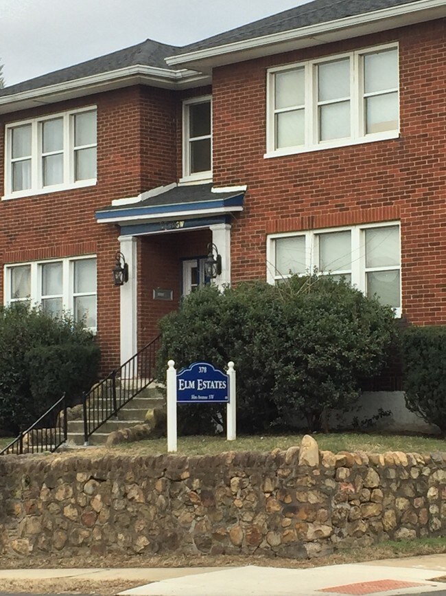 Apartments For Rent In Roanoke Va Forrent 378 Elm Ave Unit 12