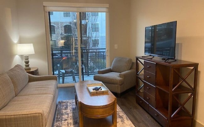 Photo - 3101 Akers Mill Rd SE Unidad ID1351400P