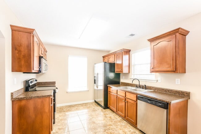 Photo - 2847 Flora Lee Dr