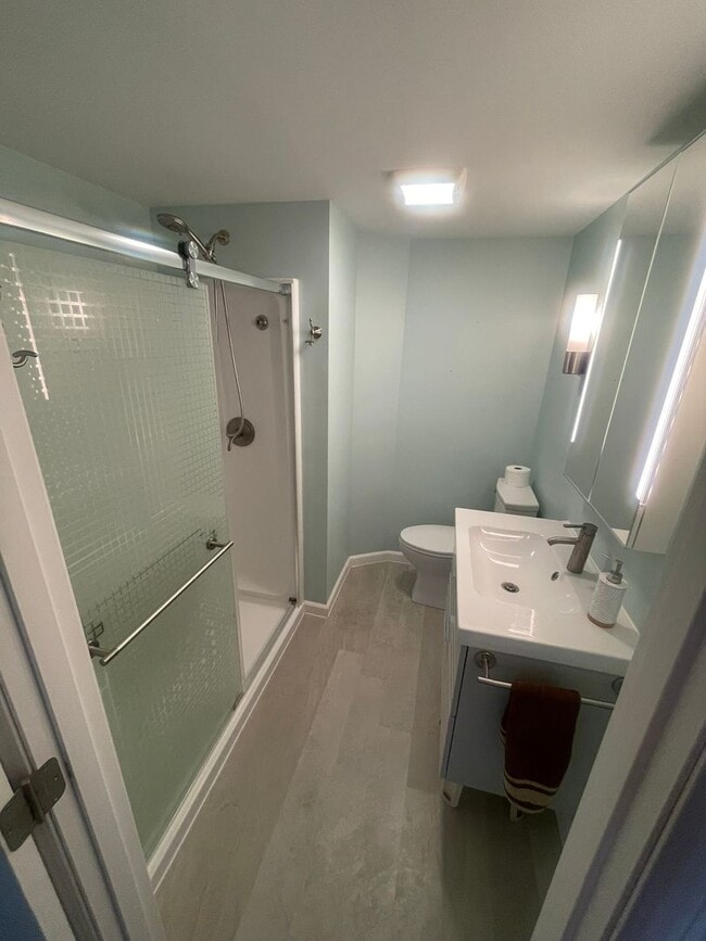 Photo - 622 N Shore Dr