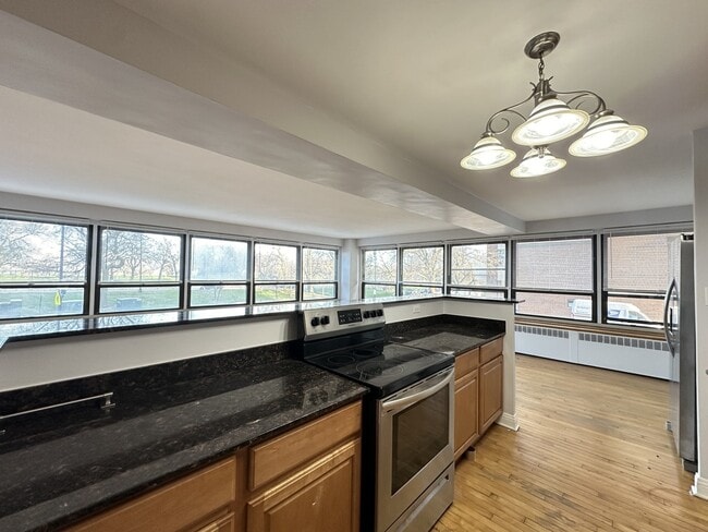 Photo - 4180 N Marine Dr Unidad 502