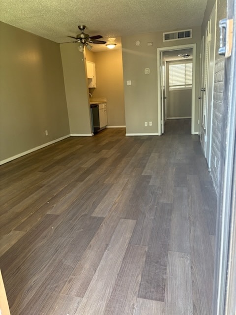 SALA DE ESTAR - Vista Village Apartments