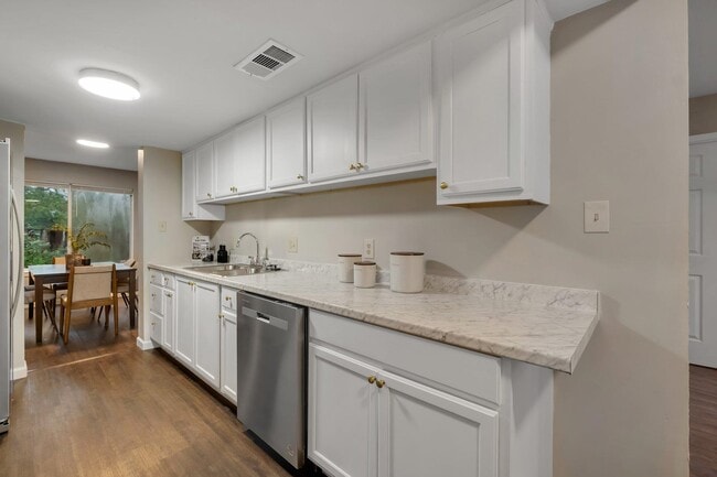 Photo - 3036 Blairstone Ct