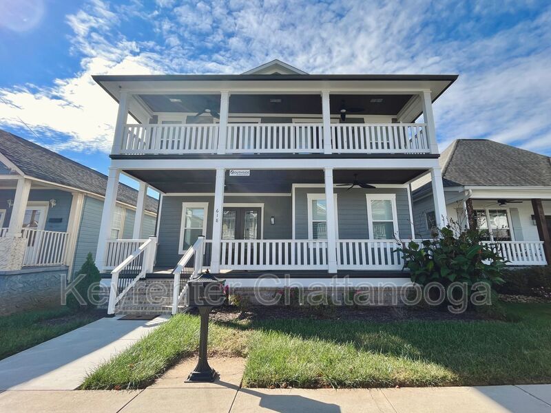 Photo - 618 E 16th St