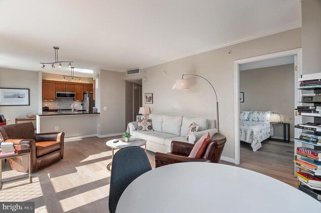 Photo - 631 D St NW Unit 1133