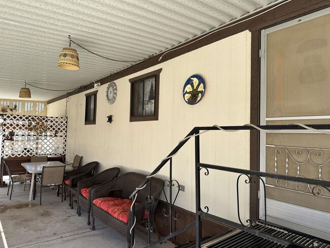 Photo - 10317 E 31st St