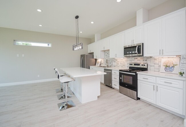 Photo - 149 S 66th St