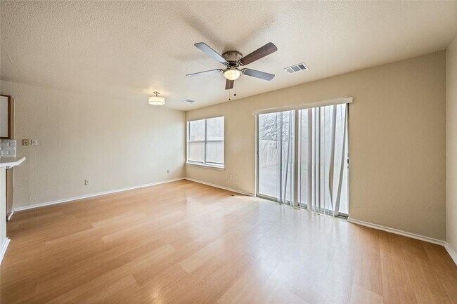 Photo - 9607 Nightjar Dr