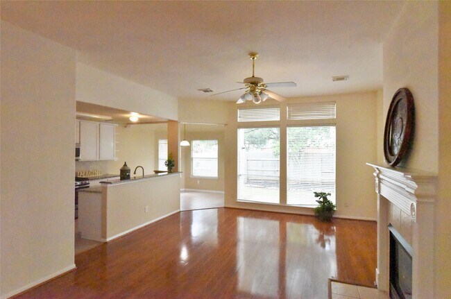 Photo - 1210 Ivory Meadow Ln