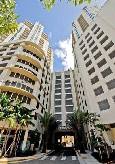 Building Photo - 9066 SW 73rd Ct Unit 1902
