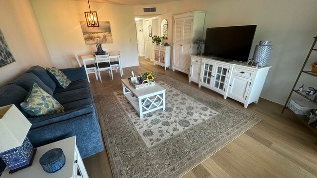 Photo - 3661 Via Poinciana Unit 113