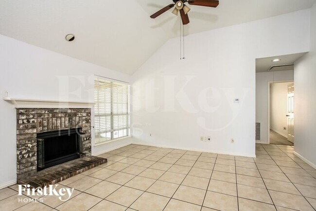 Photo - 2020 Spring Mills Rd