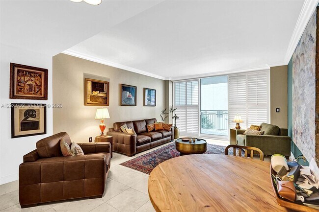 Photo - 3400 SW 27th Ave Unit 206