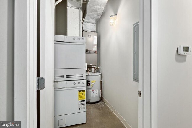 Photo - 412 S 13th St Unidad 107