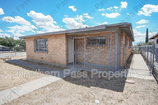 Photo - 3530 Hamilton Ave