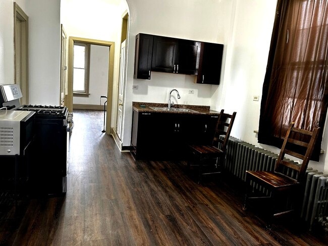 Photo - 2744 W 23rd St