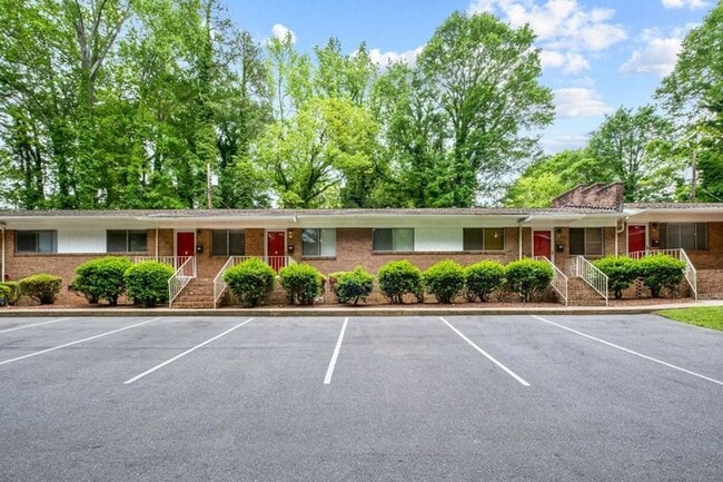 Photo - Chamberlain Pines