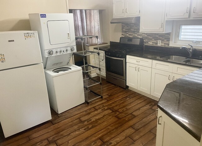 Building Photo - 1973 E 124th Pl Unit First Floor