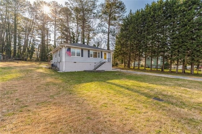 Building Photo - 610 Wilshire Ave